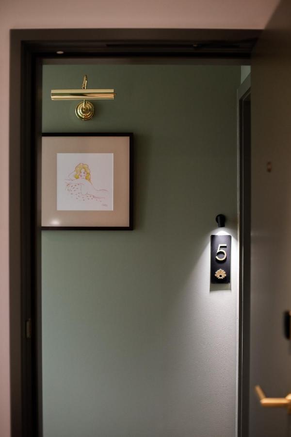 The Sarah By Urban Rest Hotel Sydney Exterior photo
